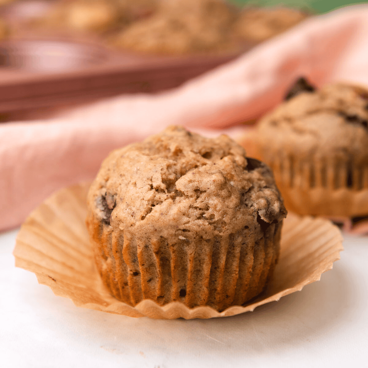ヴィーガンブログチップ veganblog blogtips mosseed Vegan Banana Nut Muffins - Cozy Peach Kitchen