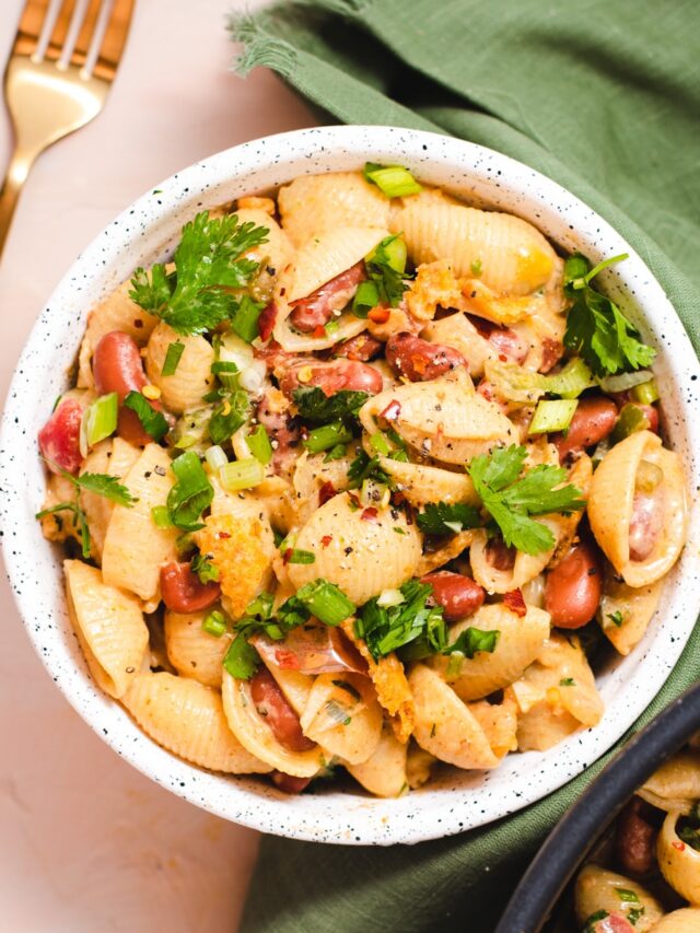 Creamy Spicy Vegan Pasta (One Pot) Cozy Peach Kitchen