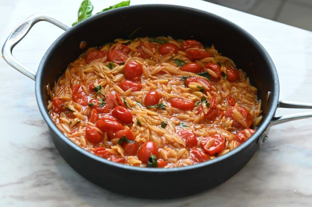 One Pot Orzo with Cherry Tomatoes Cozy Peach Kitchen