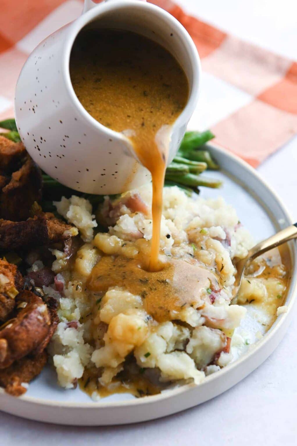 AllPurpose Vegetarian Brown Gravy Cozy Peach Kitchen